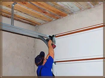 Fort Worth SOS Garage Door Service Fort Worth, TX 817-953-5729 - installation-cont-gr-02m